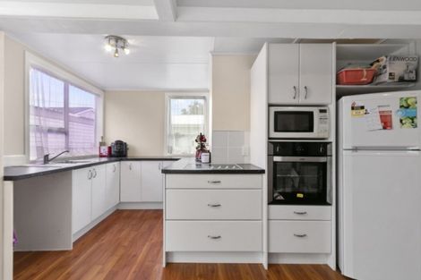 Photo of property in 16 Merton Street, Trentham, Upper Hutt, 5018