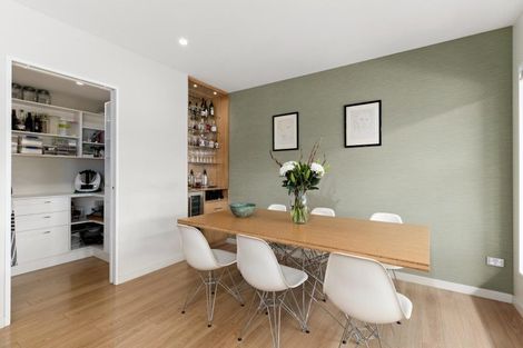 Photo of property in 28 Minaret Ridge, Wanaka, 9305