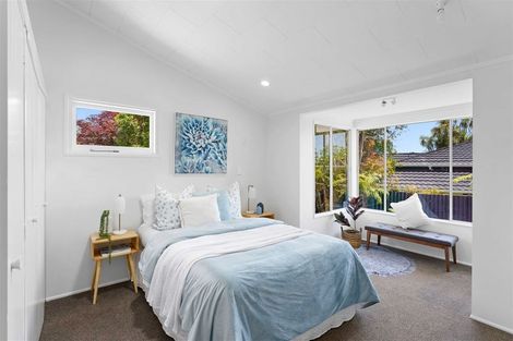 Photo of property in 15 Ruru Street, Waikanae, 5036