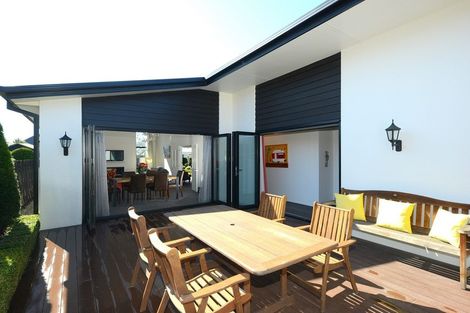 Photo of property in 26 Hamilton Avenue, Ilam, Christchurch, 8041