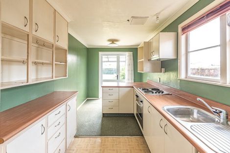 Photo of property in 128 Karaka Street, Castlecliff, Whanganui, 4501