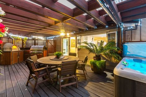 Photo of property in 7 Ocean Parade, Pukerua Bay, 5026