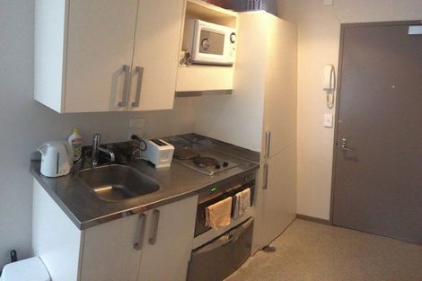 Photo of property in Dual Apartments, 108/142 Vivian Street, Te Aro, Wellington, 6011