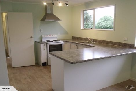 Photo of property in 374 Mazengarb Road, Paraparaumu, 5032