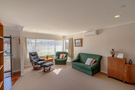 Photo of property in 17/9 Ian Peter Way, Otaki, 5512