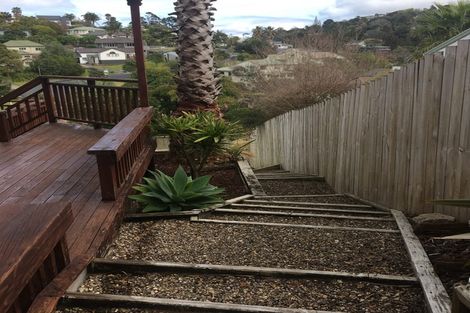 Photo of property in 5 Coralsea Way, Arkles Bay, Whangaparaoa, 0932