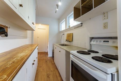 Photo of property in 34 Burnett Street, Oxford, 7430