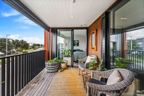 Photo of property in 3/85 Bomb Point Drive, Hobsonville, Auckland, 0616