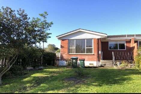 Photo of property in 2/13 Steele Street, Meadowbank, Auckland, 1072