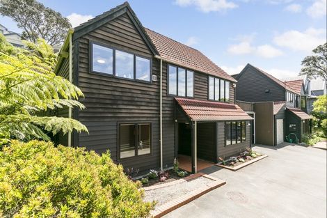 Photo of property in 3/8 Roscoe Terrace, Wadestown, Wellington, 6012