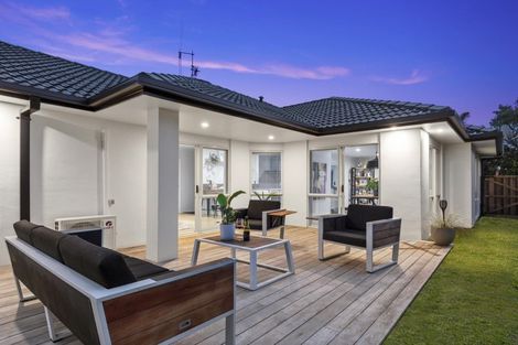 Photo of property in 33 Arabian Drive, Papamoa Beach, Papamoa, 3118