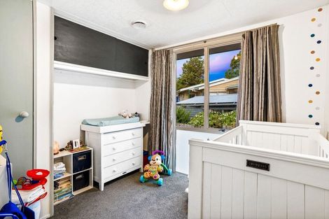 Photo of property in 11 Beauchamp Drive, Massey, Auckland, 0614