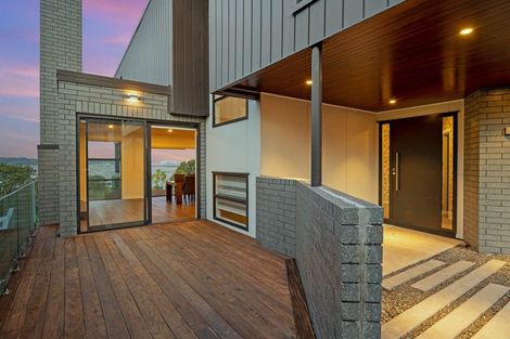 Photo of property in 66 Seacrest Drive, West Harbour, Auckland, 0618