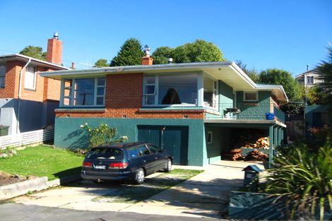 Photo of property in 19 Renfrew Street, Balaclava, Dunedin, 9011