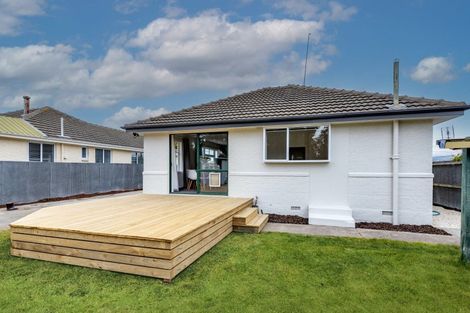 Photo of property in 21 Colac Street, Avondale, Christchurch, 8061