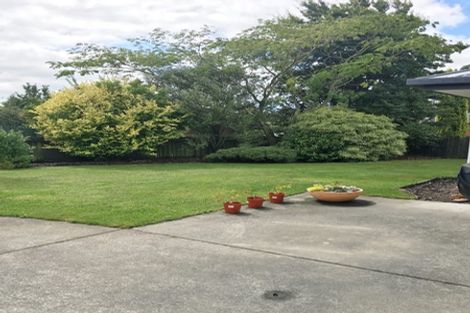 Photo of property in 11 Phoenix Lane, Northcote, Christchurch, 8052