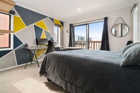 Photo of property in 4 Tuatua Road, Hobsonville, Auckland, 0616