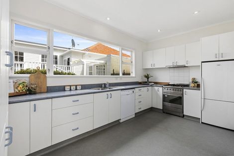 Photo of property in 127 Messines Road, Karori, Wellington, 6012