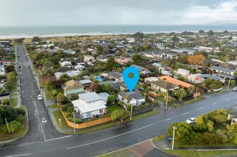 Photo of property in 7 Estuary Road, New Brighton, Christchurch, 8061