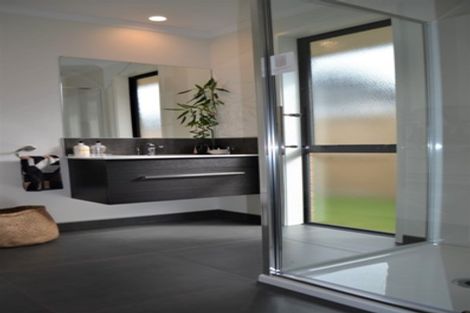 Photo of property in 2 Flaxmill Way, Papamoa, 3118