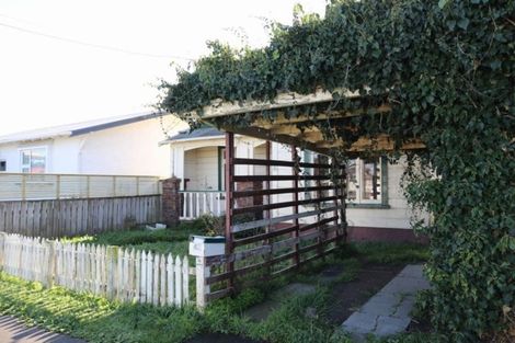 Photo of property in 42 Niblett Street, Whanganui, 4500