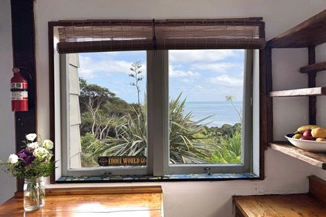 Photo of property in 7g Whaanga Road, Raglan, 3297