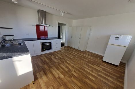 Photo of property in 64 Lindsay Road, Balaclava, Dunedin, 9011