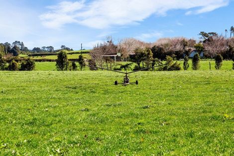 Photo of property in 869 Carrington Road, Hurworth, New Plymouth, 4371