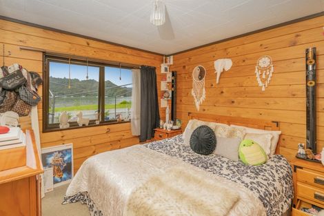 Photo of property in 29 Robinson Road, Whitianga, 3510