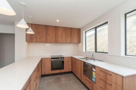 Photo of property in 47 Oakum Road, Whitby, Porirua, 5024