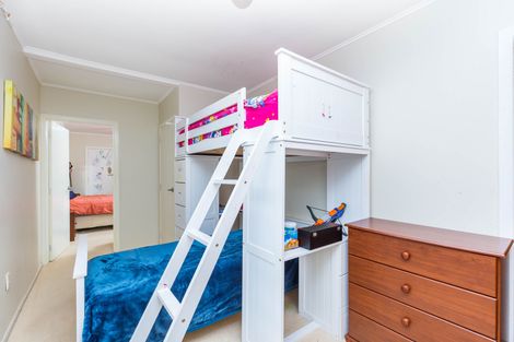 Photo of property in 1a Laurie Avenue, Papakura, 2110