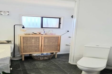 Photo of property in 40m Maunganui Road, Mount Maunganui, 3116