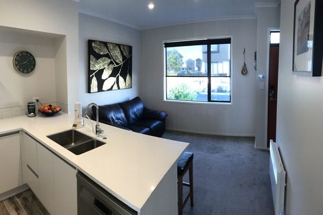 Photo of property in 14 Pukewhero Rise, Westgate, Auckland, 0614