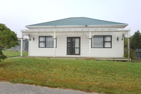 Photo of property in 18 Bridport Street, Kaitangata, 9210
