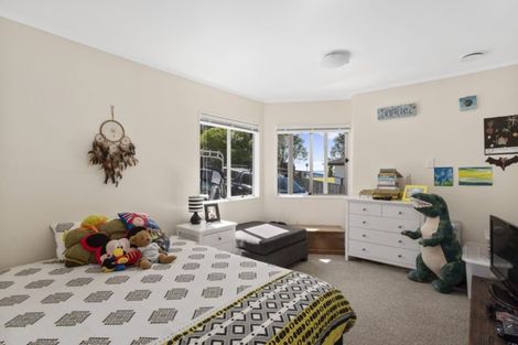 Photo of property in 1209 Whangaparaoa Road, Gulf Harbour, Whangaparaoa, 0930