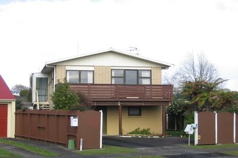 Photo of property in 15 Jasmine Avenue, Dinsdale, Hamilton, 3204