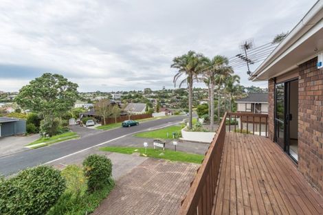 Photo of property in 1/51 Nigel Road, Browns Bay, Auckland, 0630