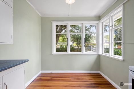 Photo of property in 10 Clement Grove, Taita, Lower Hutt, 5011