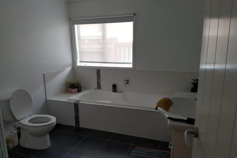 Photo of property in 7 Willowgrange Place, Pukekohe, 2120