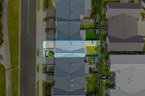 Photo of property in 44 Owen Chapman Drive, Red Beach, 0932