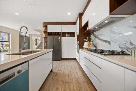 Photo of property in 67 Drumbuoy Drive, Flat Bush, Auckland, 2019