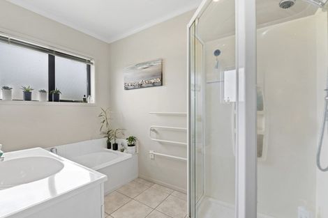 Photo of property in 4 Florey Heights, Springfield, Rotorua, 3015