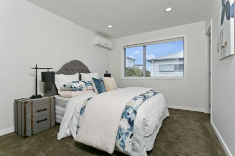 Photo of property in 23 Caldera Drive, Long Bay, Auckland, 0630