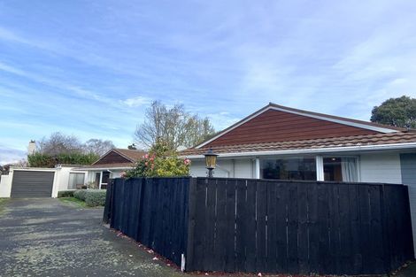 Photo of property in 2/62 Office Road, Merivale, Christchurch, 8014