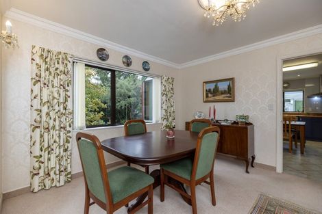 Photo of property in 2 Lavinia Grove, Waikanae Beach, Waikanae, 5036