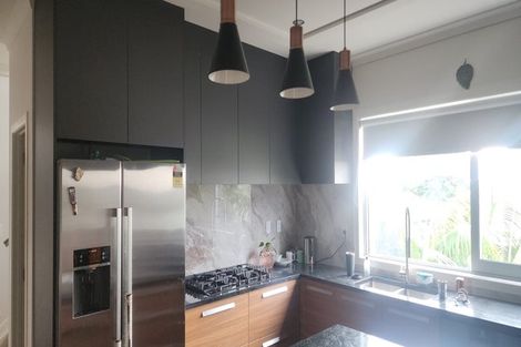 Photo of property in 4 Fortuna Place, East Tamaki Heights, Auckland, 2016