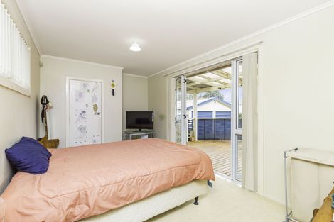 Photo of property in 1a Laurie Avenue, Papakura, 2110