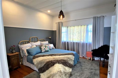 Photo of property in 2 Blacks Road, Greenhithe, Auckland, 0632