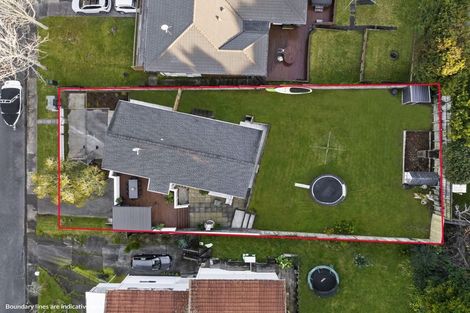 Photo of property in 13 Keldale Place, Forrest Hill, Auckland, 0620