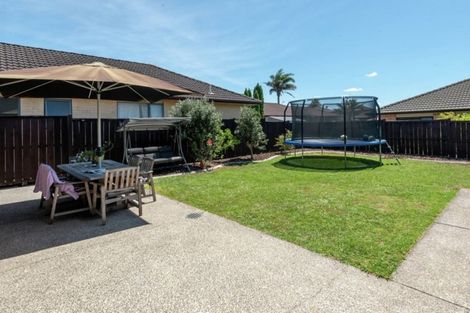 Photo of property in 9 Franshell Crescent, East Tamaki, Auckland, 2013